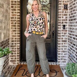 Cabi 4551 Josie Top Fall 2023 Medium EUC